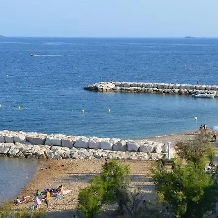 4 Etoiles - Piscine - Ccbfibg